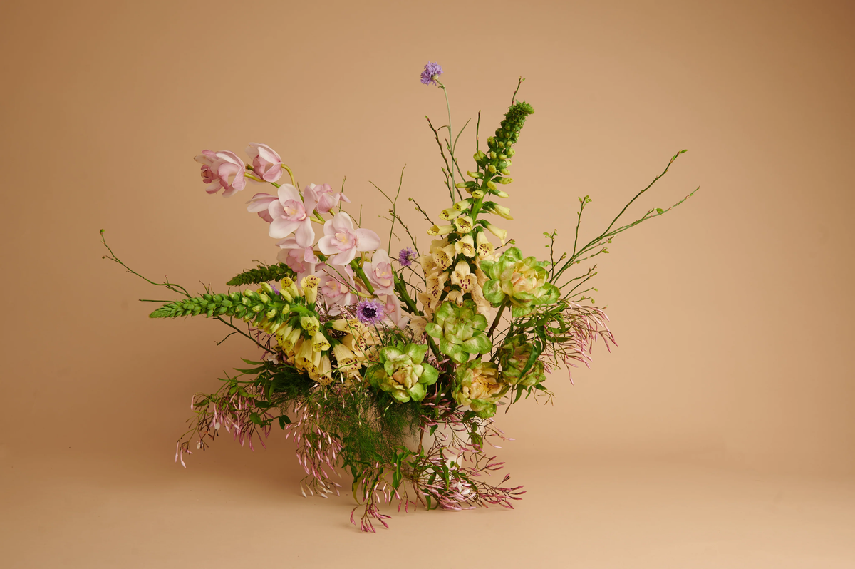 Medium vase